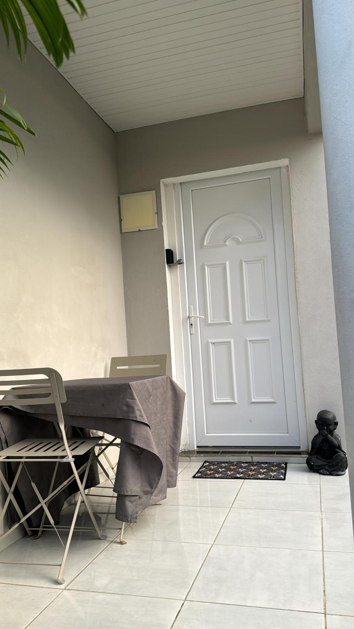 Skys Location Pakehina Bed & Breakfast Schoelcher Dış mekan fotoğraf